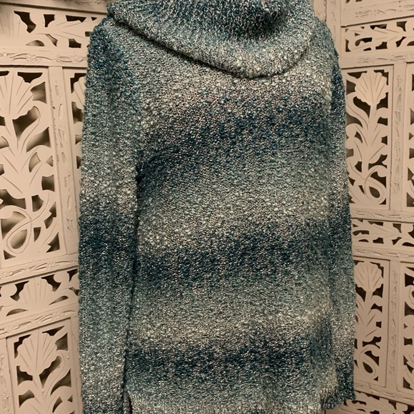 🐋HOST PICK🐋 TURQUOISE BLUE & SILVER COWL NECK SWEATER - Picture 3 of 12